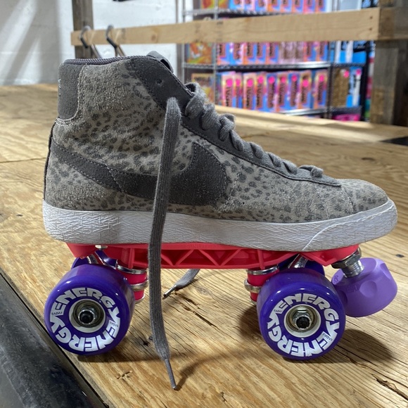 Custom Nike Leopard Print Roller Skates - Picture 5 of 12